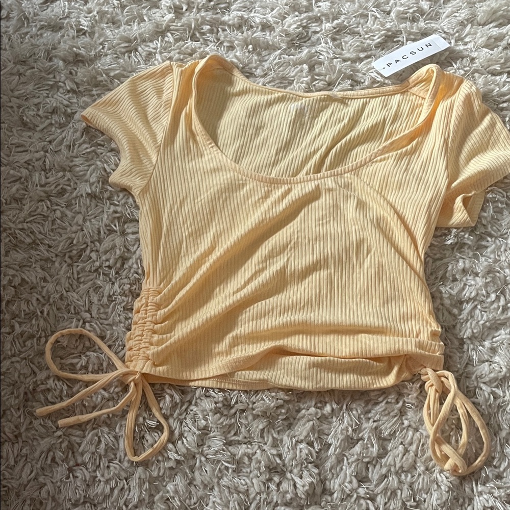 PacSun Light Yellow Ribbed Short Sleeve Top